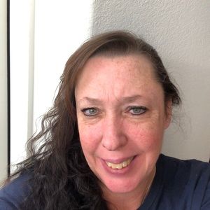 Meet your Posher, Gina